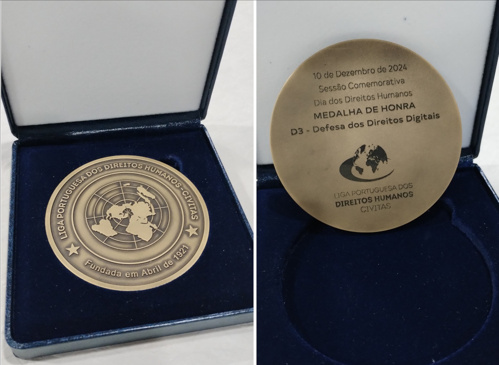 foto frente e verso da medalha